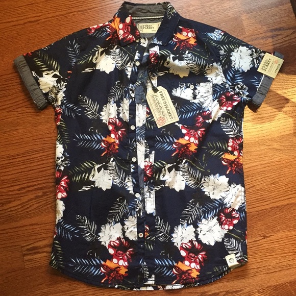 Free Planet Other - Free Planet Hawaiian Shirt Button-Up